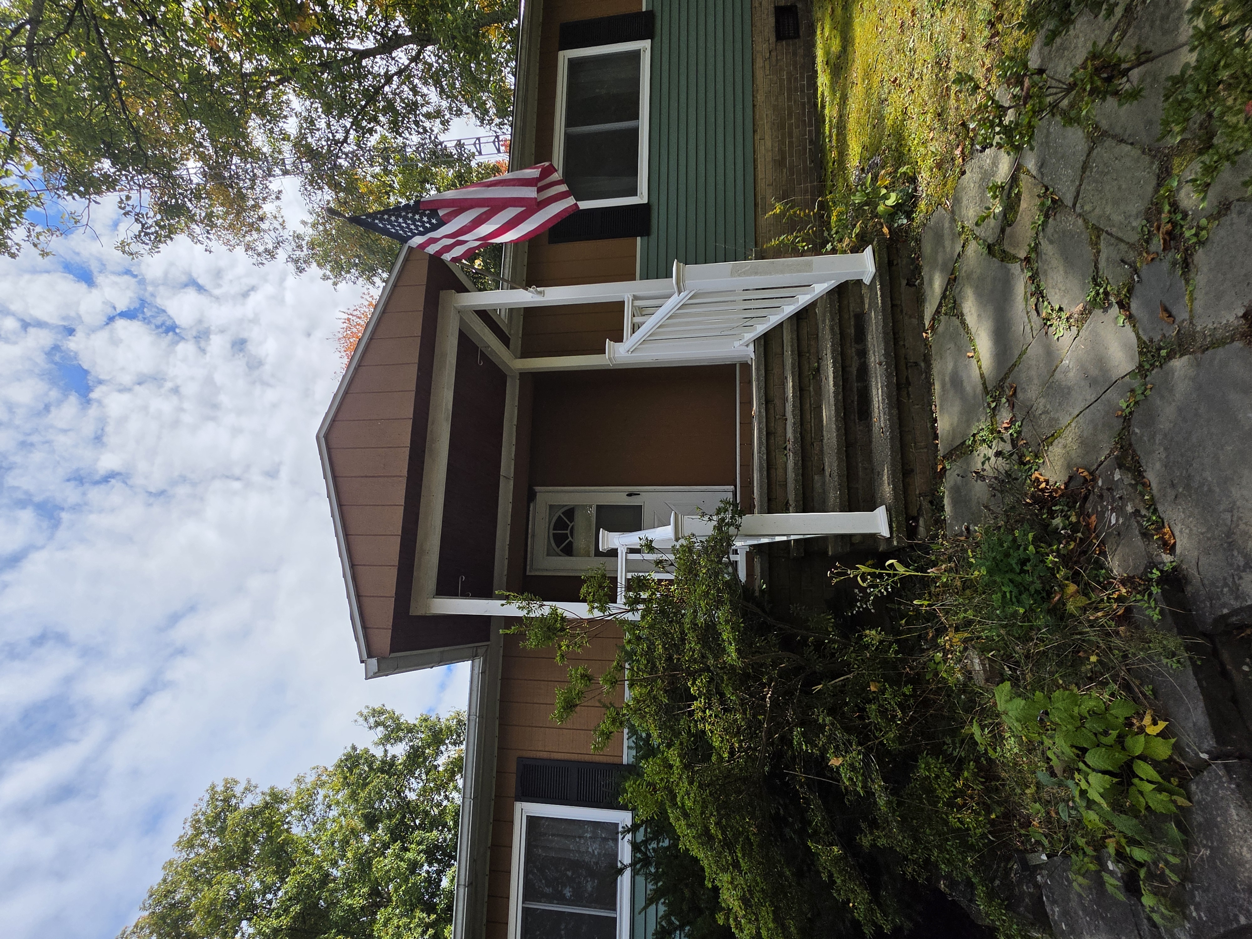 Rustic 3 bd home in the country - Photo 2