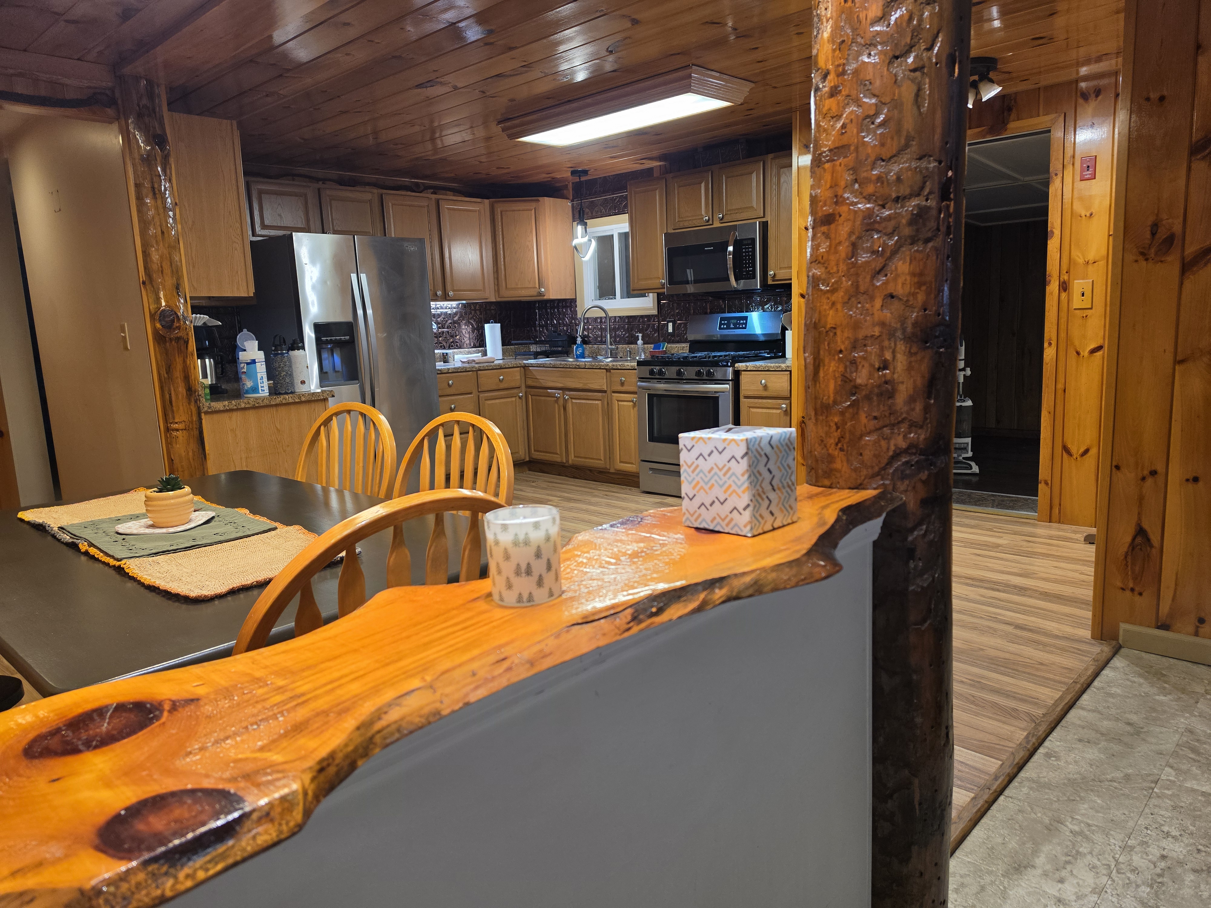 Rustic 3 bd home in the country - Photo 8