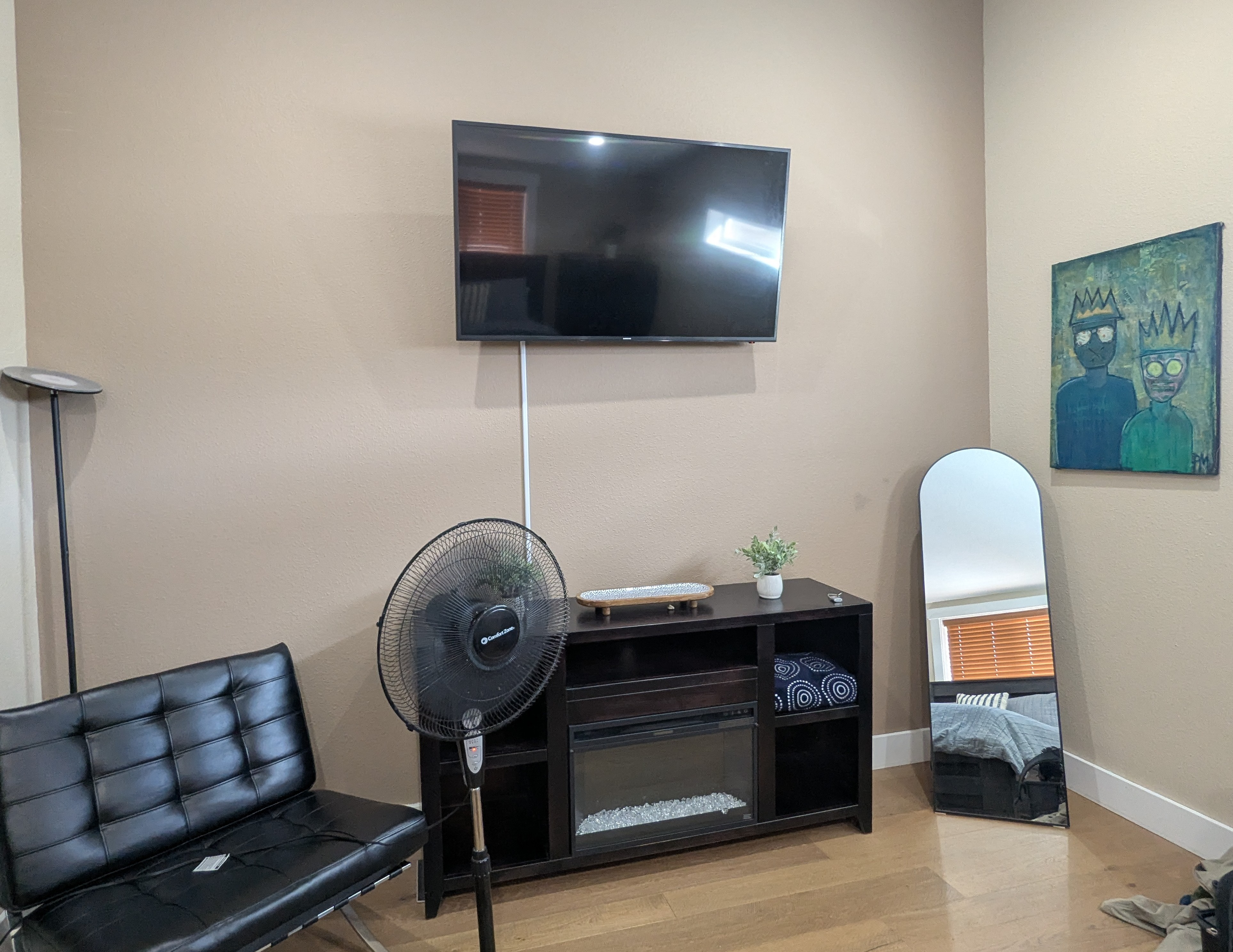 WINTER SPECIAL - From $1,995/Month! Furnished 3BR Townhouse | Downtown Pinedale | Utilities & Garage - Photo 4