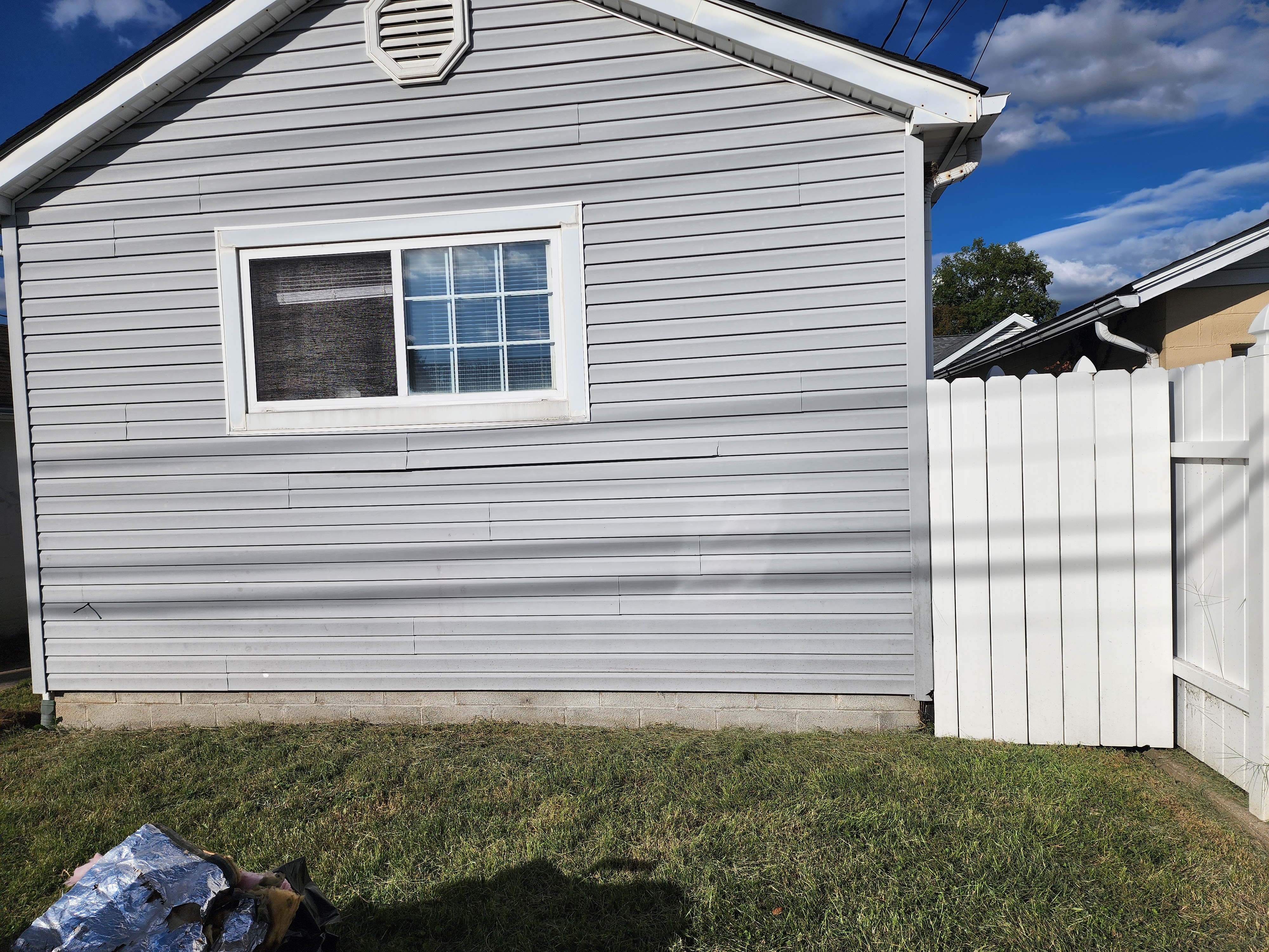 Freshly Renovated & Full of Charm! Cozy Home in a Quiet Kenova, WV Neighborhood - Photo 2