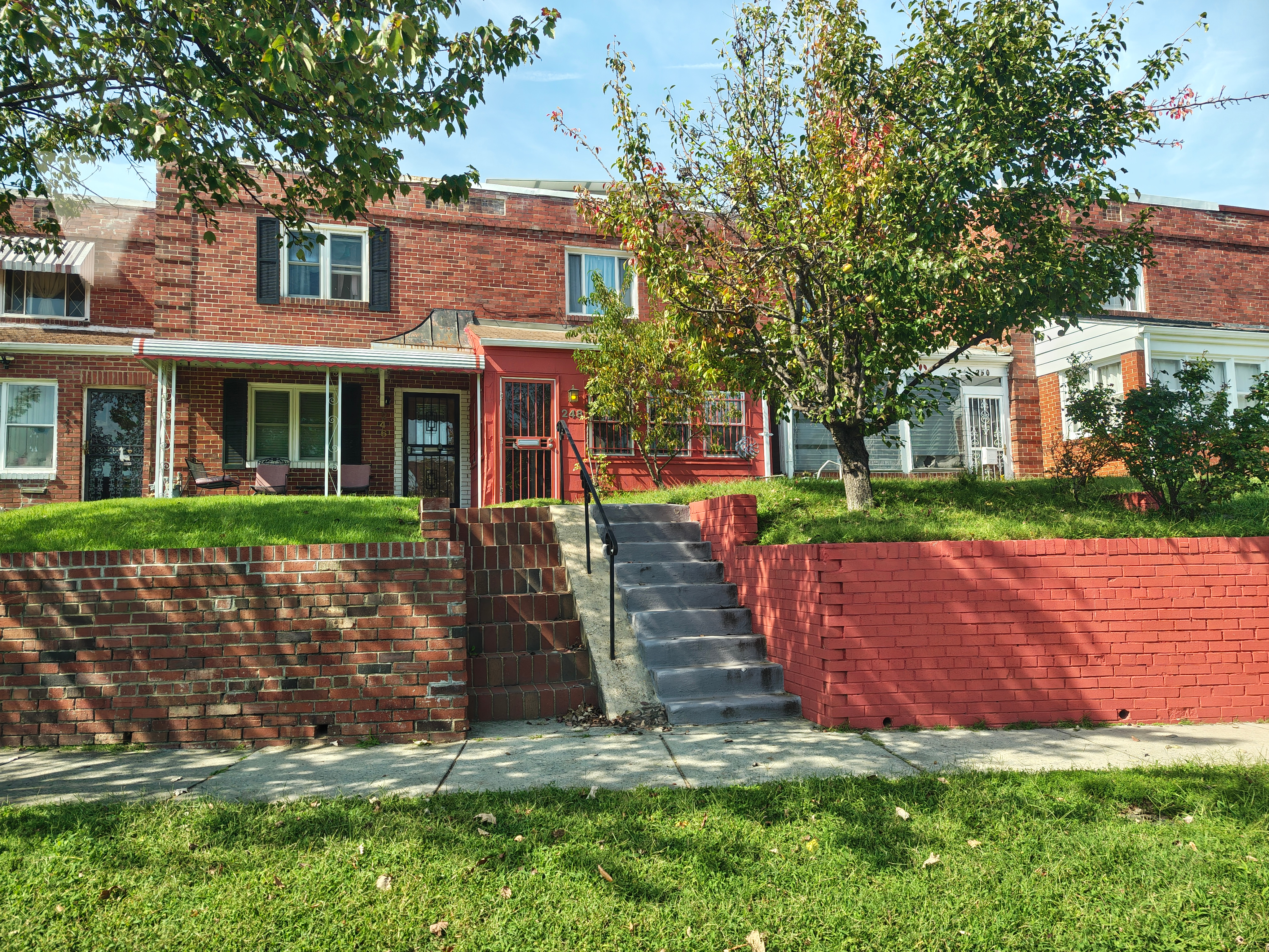Clean, affordable, quiet, mid term rental - Photo 1