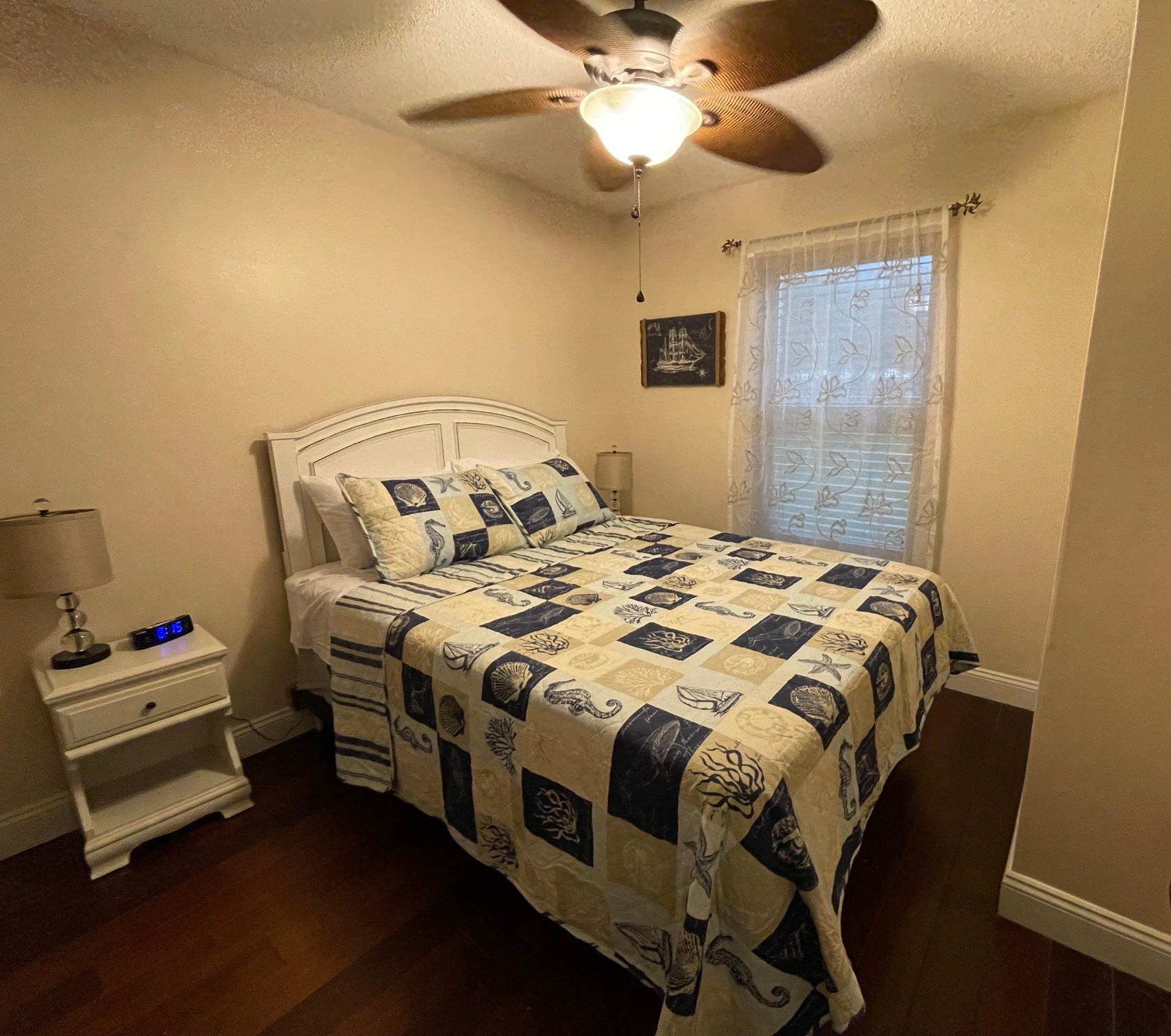 Peaceful Home 3 bed/2 bath, pool - Photo 5