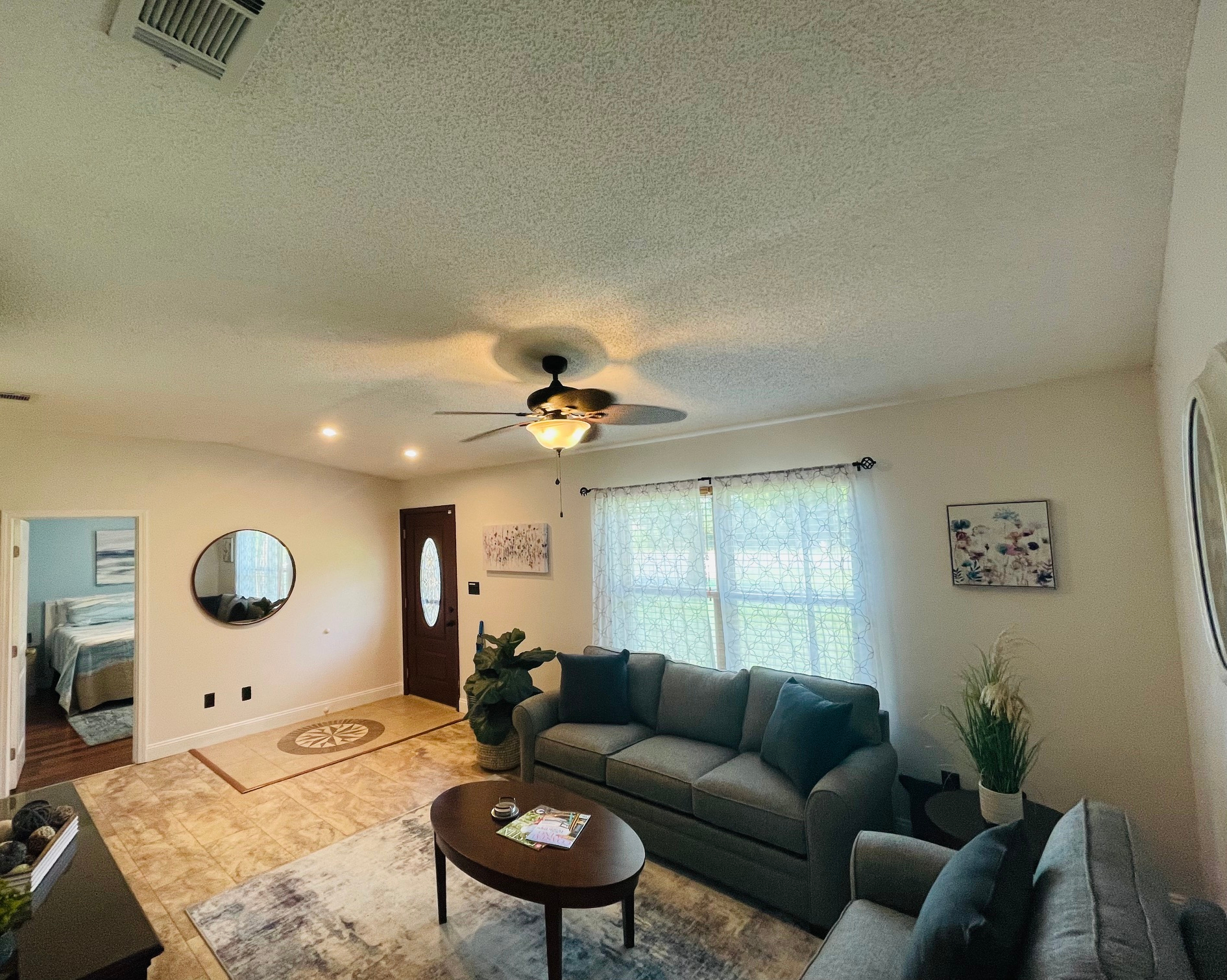 Peaceful Home 3 bed/2 bath, pool - Photo 8