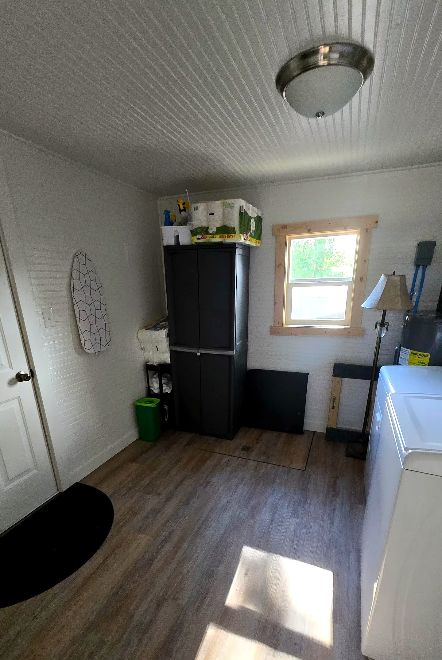 Cozy Cottage Near the Hospital - Stocked Kitchen, Utilities & Wi-Fi Included - Photo 10