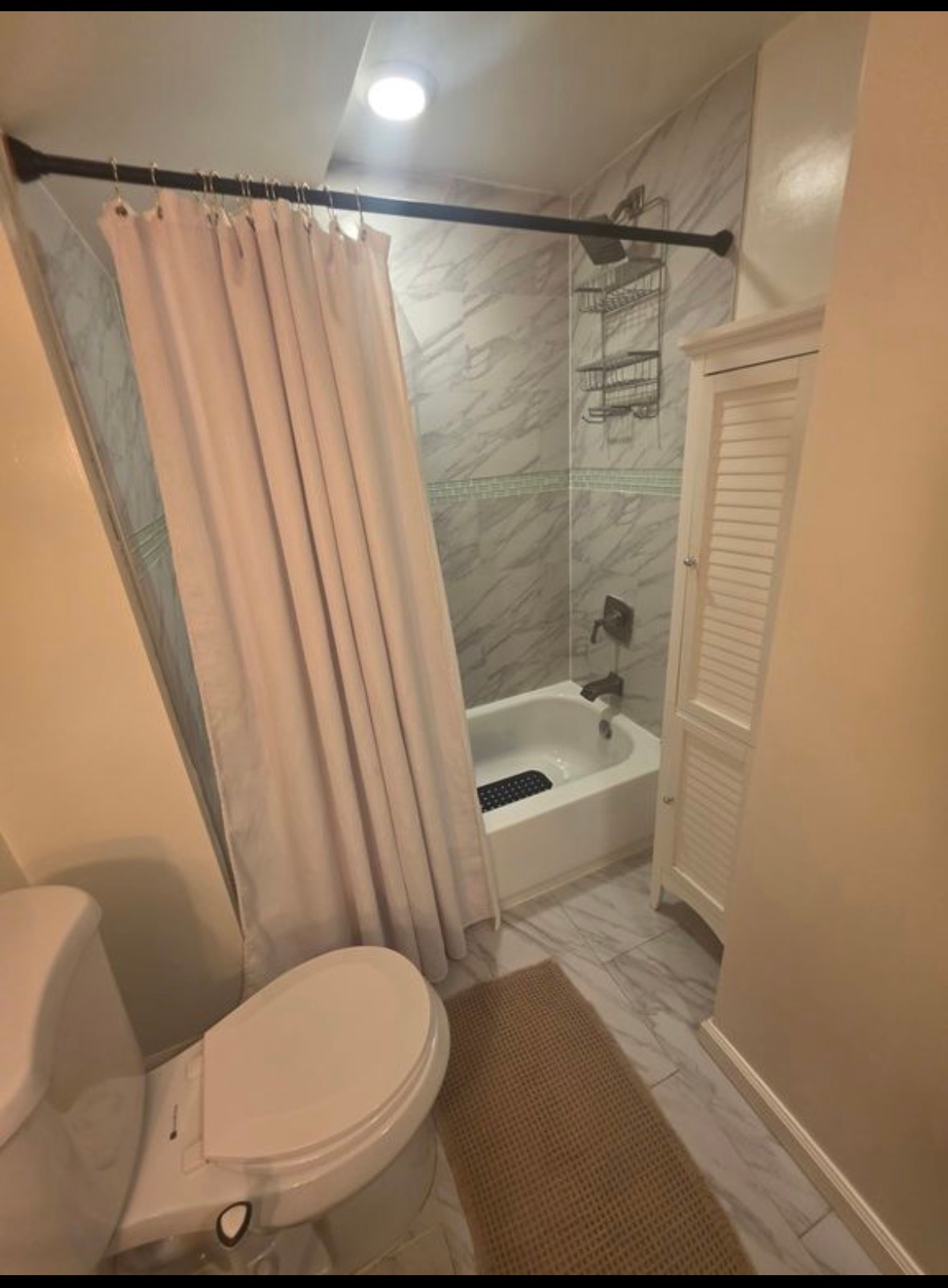 Spacious Furnished Private Suite Near DC - Utilities Included! - Photo 8