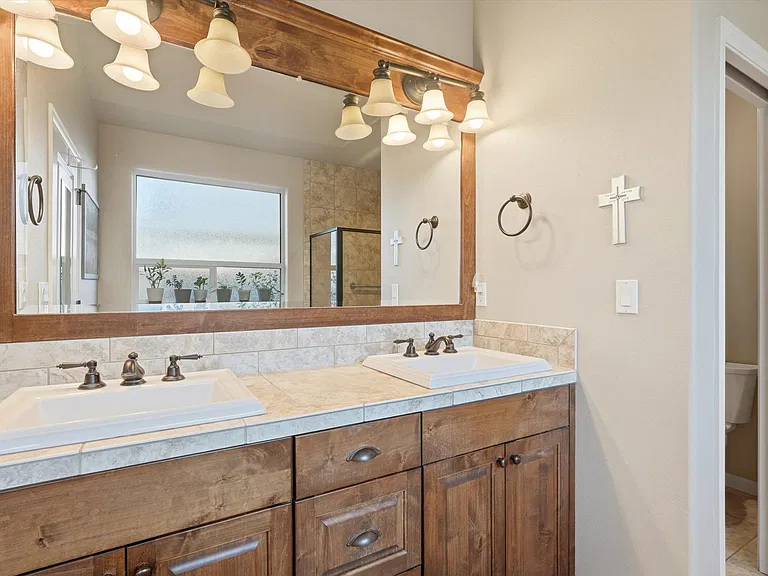 Ponderosa Retreat - Photo 4