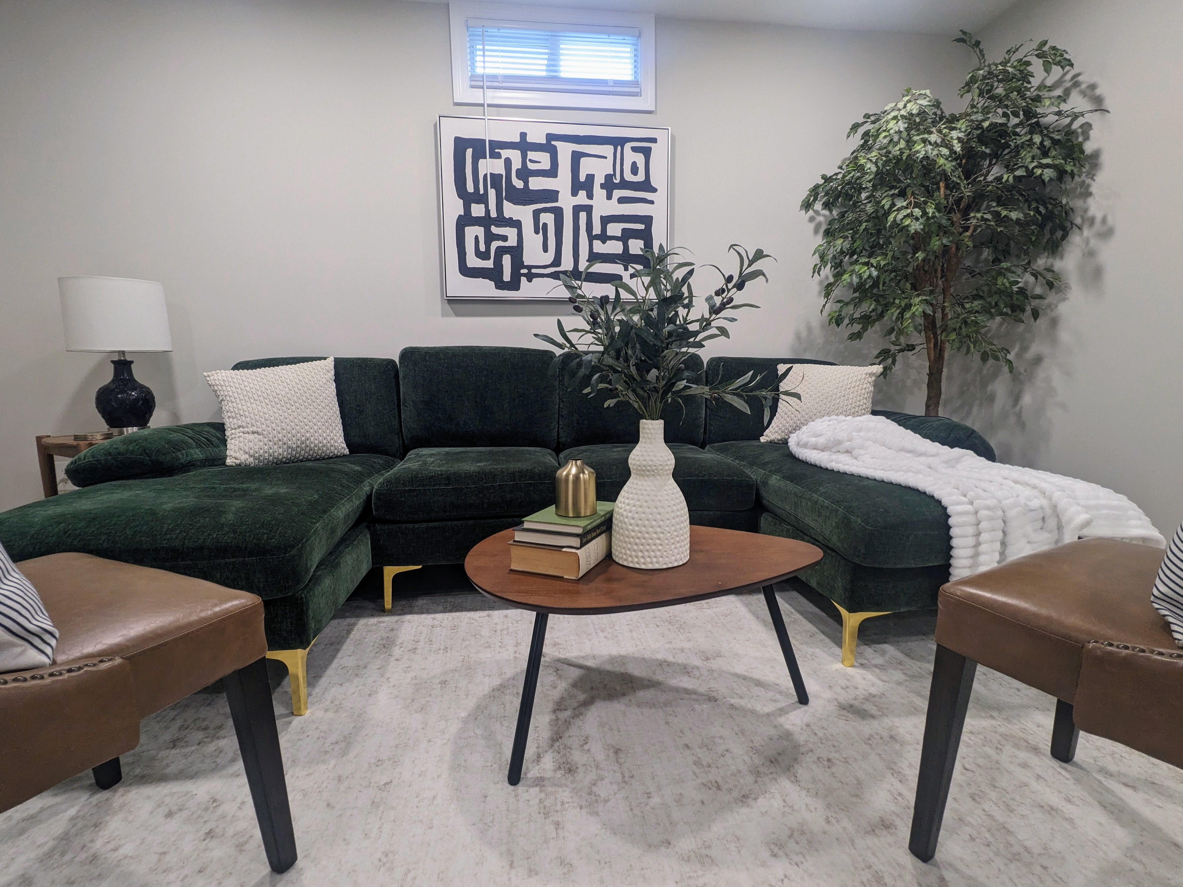 Velvet Forest -Near Top Medical Facilities (Wake Med, Duke & UNC-Rex), Minutes to Downtown and Convention Center