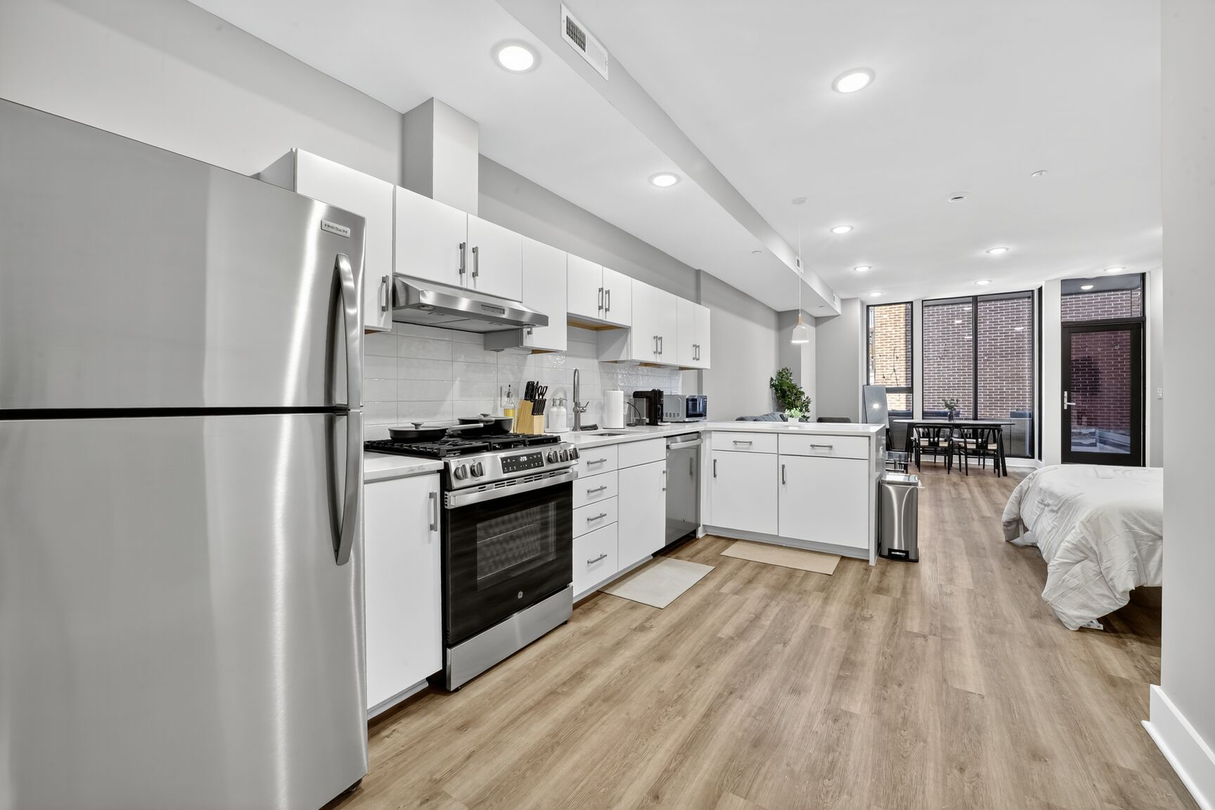 Logan Lofts Penthouse - Photo 12