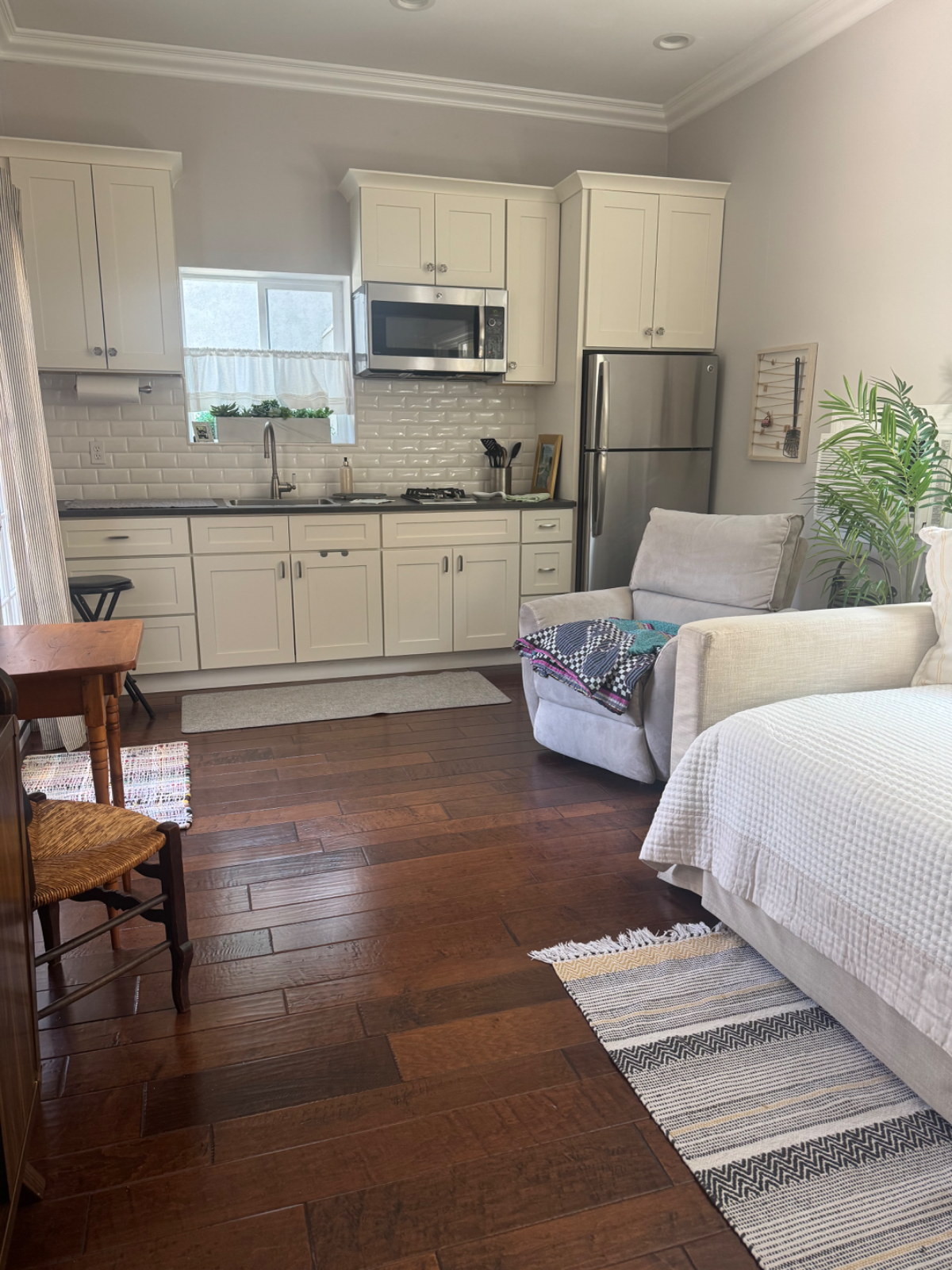 Brand New Guest House Studio - Photo 6