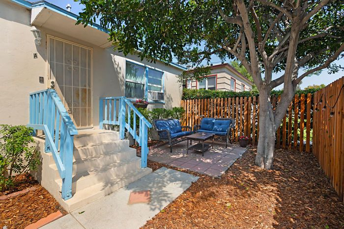 Beach Cottage - 1 bdrm - Photo 2
