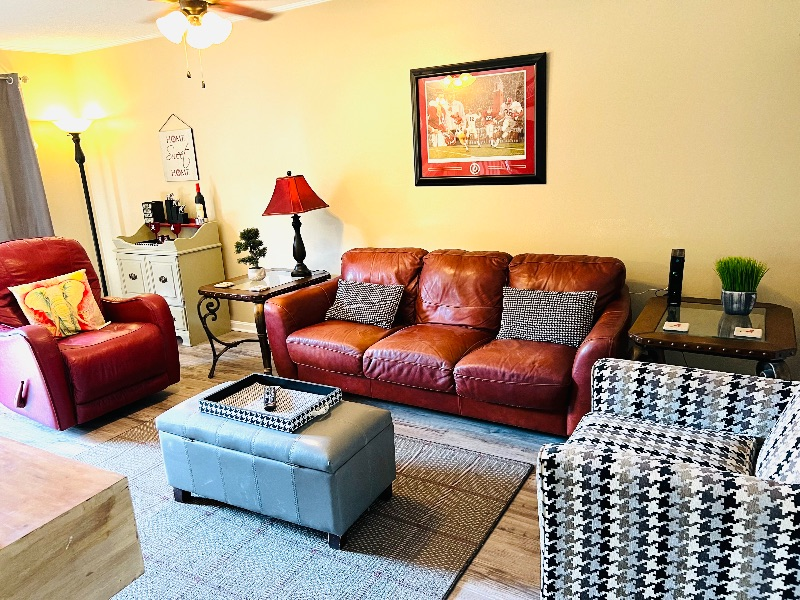 BRENDA JOHNSON Unit B9