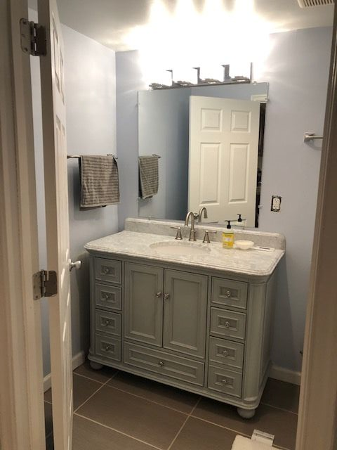 2022 4726 St NW - Renovated BSM Apt w/separate HVAC, unit, W/D - Photo 5