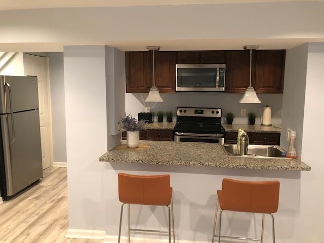 2022 4726 St NW - Renovated BSM Apt w/separate HVAC, unit, W/D - Photo 3