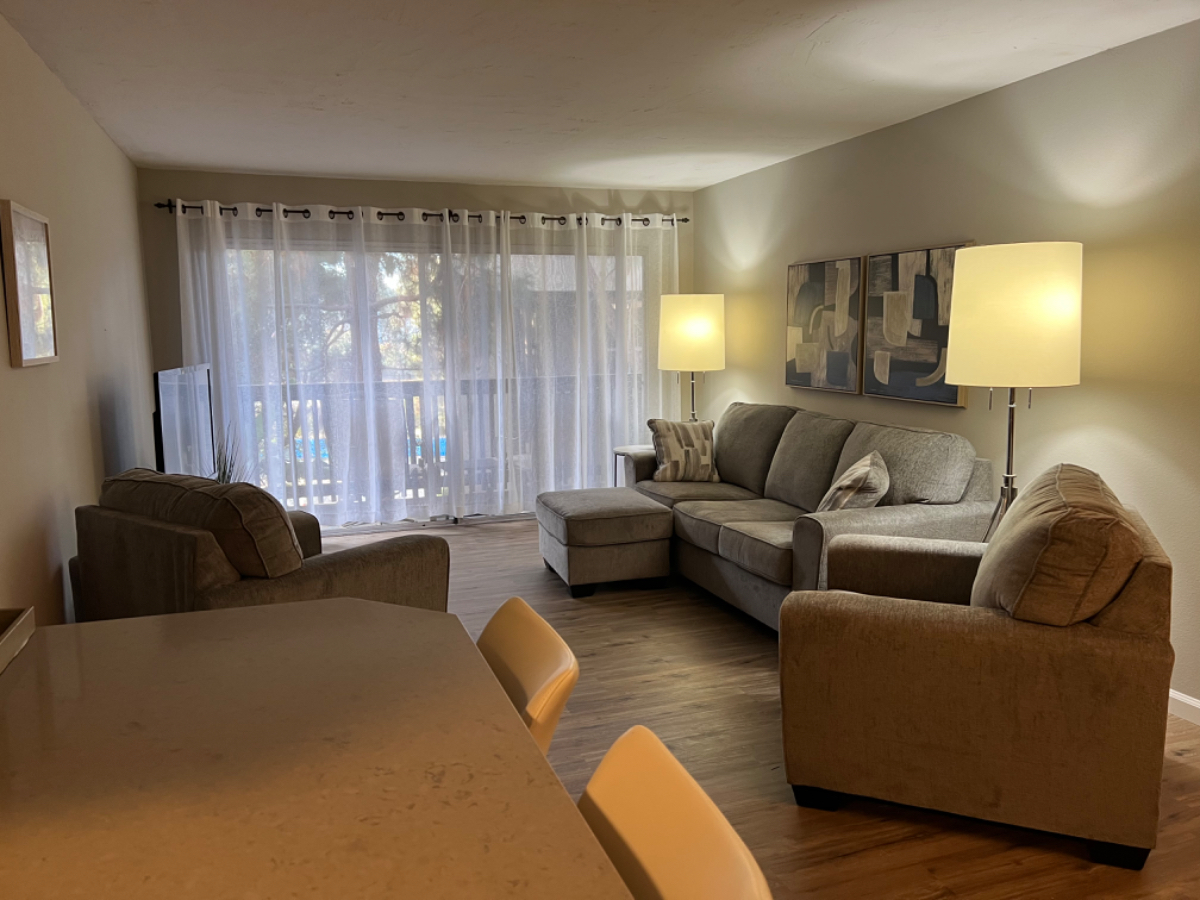 Perfect Location, Close to Everything - Large 2 Bedroom 2 Bath Condo in Mission Valley - Photo 3