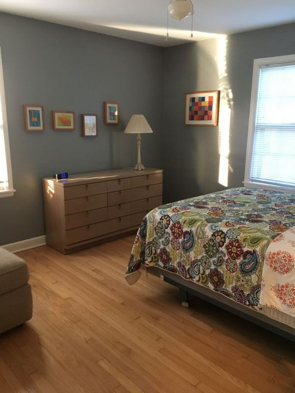 Safe & Sunny Apt near Bayshore Mall - P2 - Photo 4