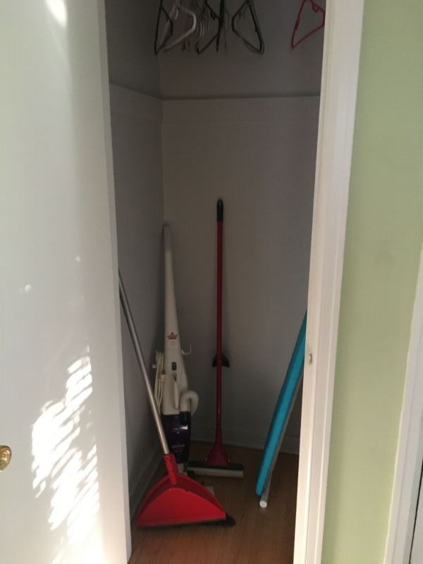 Safe & Sunny Apt near Bayshore Mall - P2 - Photo 8