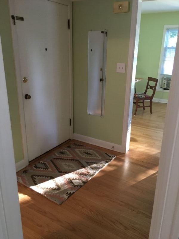 Safe & Sunny Apt near Bayshore Mall - P2 - Photo 9