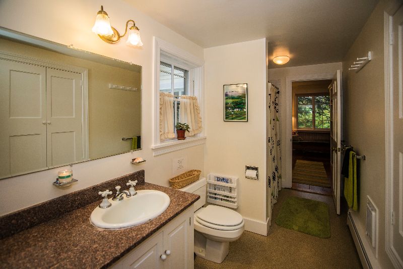 Riverside Room - Photo 2