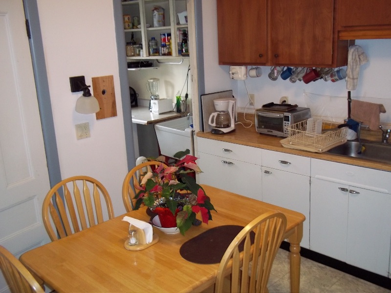 Park Ave House Share - Photo 5