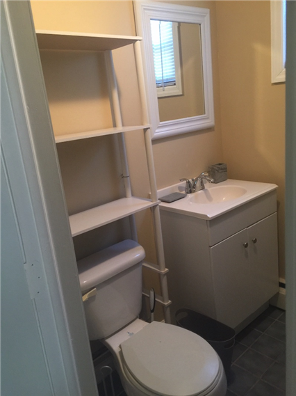 Long Island Apartment - Photo 9