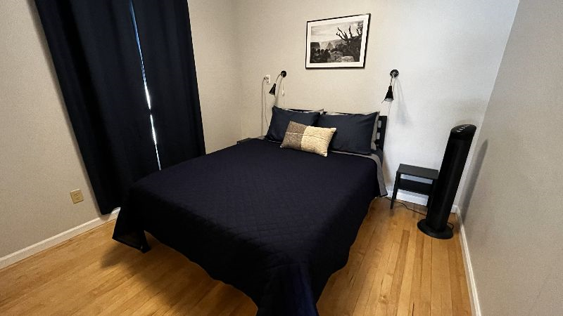 244 Private 2 bed/1 bath unit