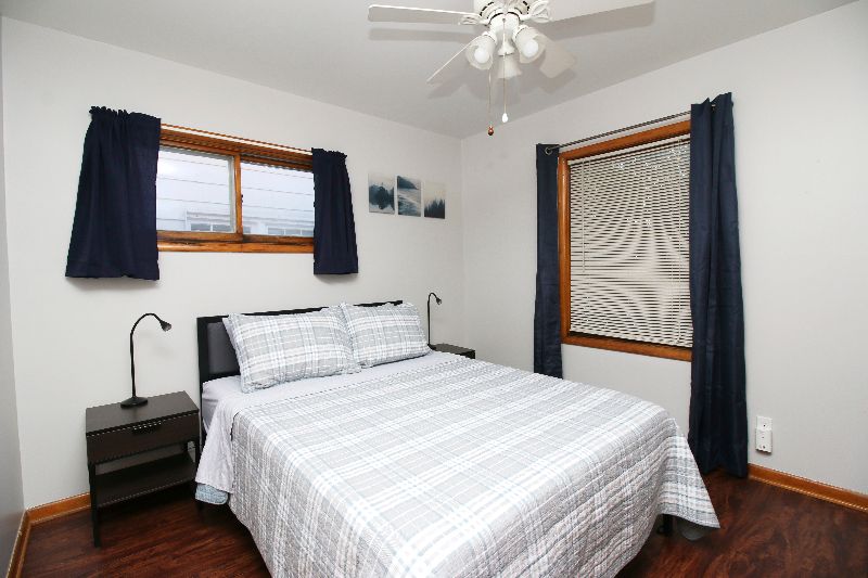240 Private 2 bed/1 bath unit