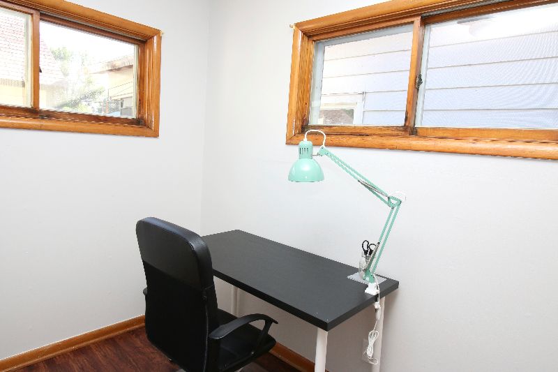 244 Private 2 bed/1 bath unit - Photo 9