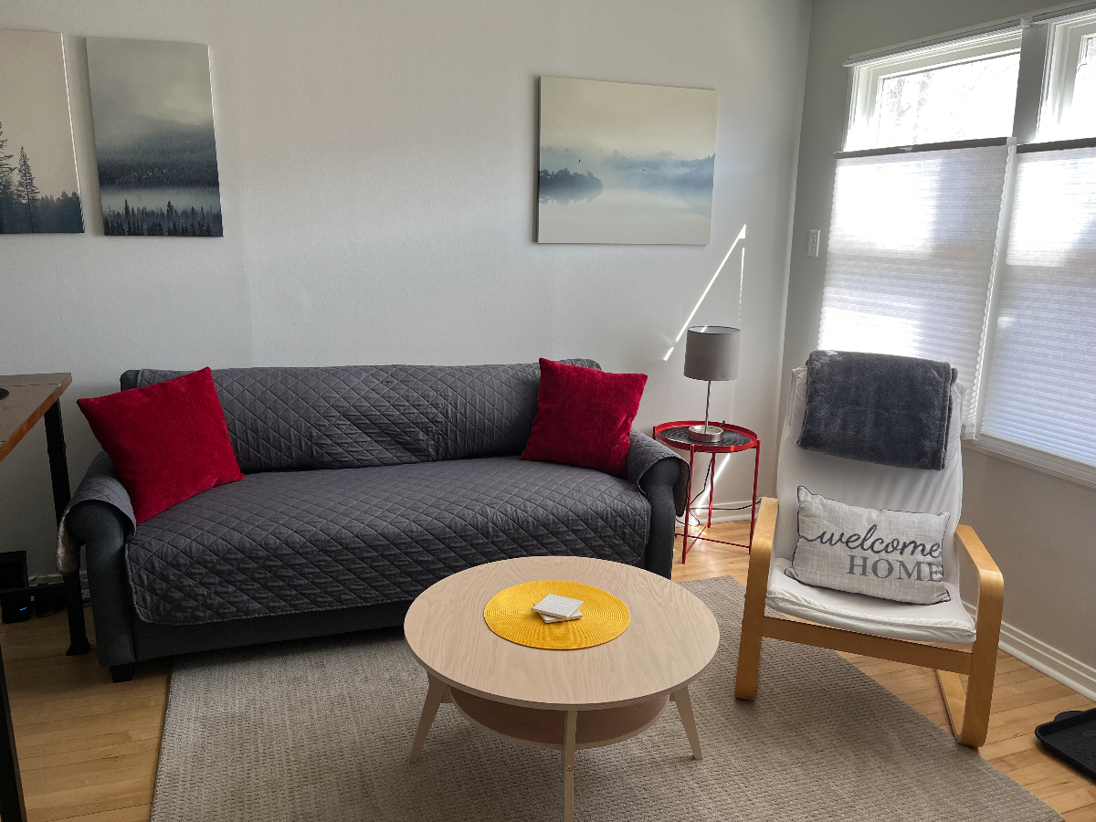 250 Private 2 bed/1 bath unit