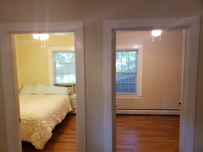 Quiet spacious home away from home - Photo 6