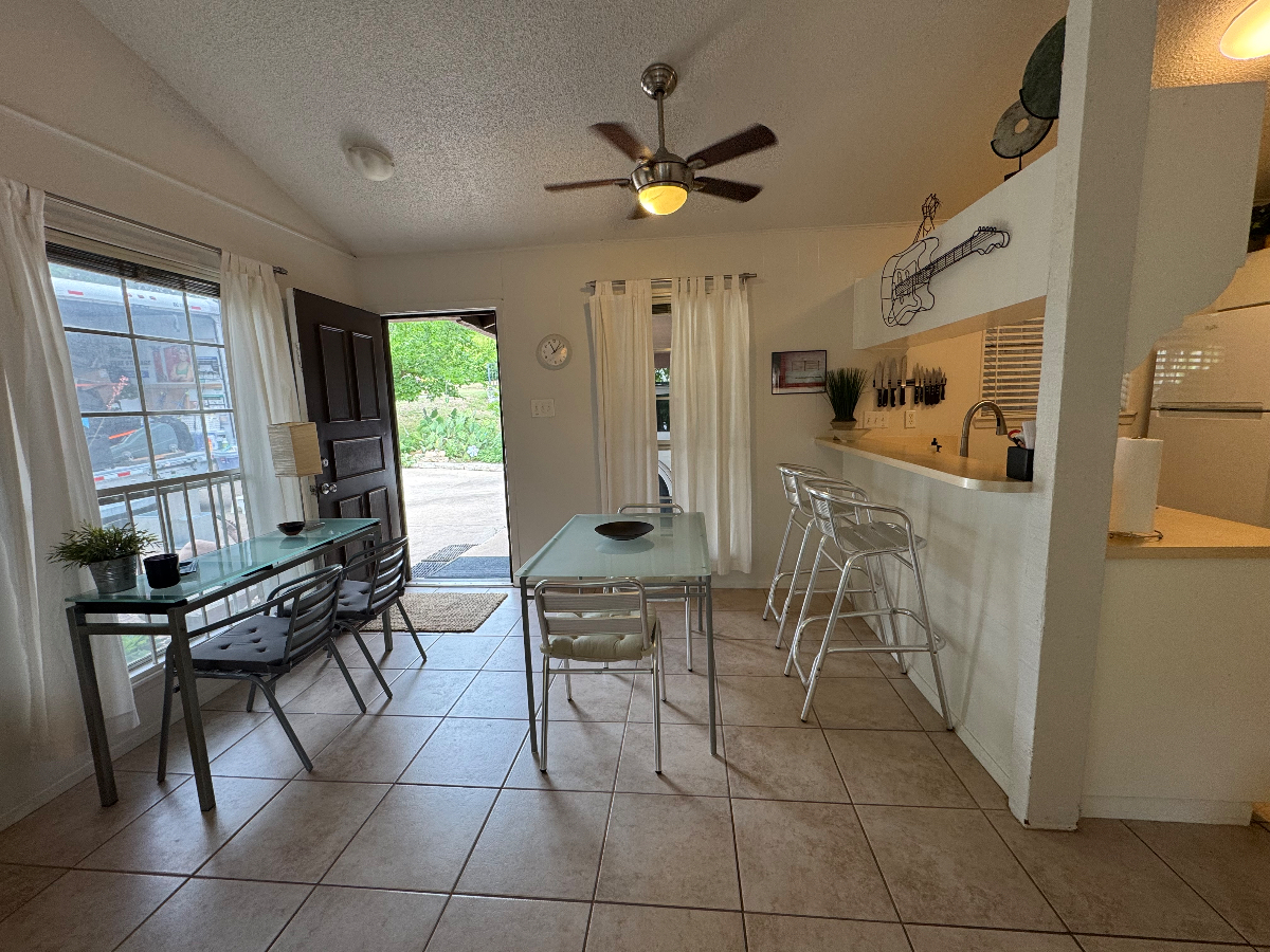 Heart of South Austin-LamarMenchaca - Photo 2