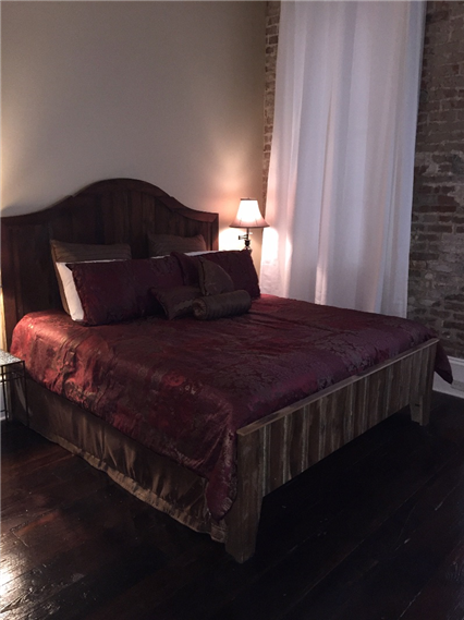 Luxury French Quarter Apartment - Photo 5