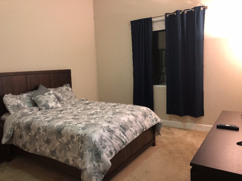 Room D: Clean and Spacious