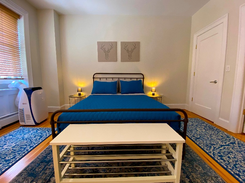 GORGEOUS & SPACIOUS  UPPER MANHATTAN APARTMENT - Photo 9