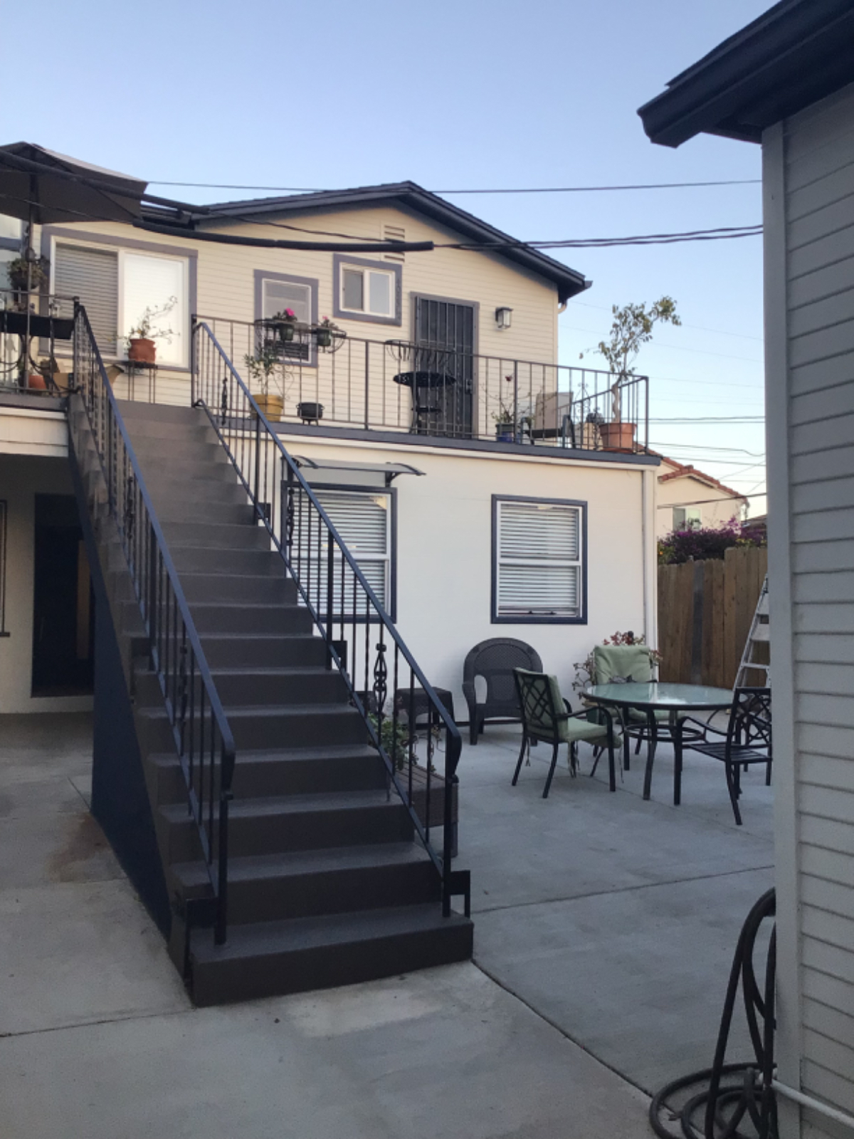 Spacious with Balcony view of downtown 4055 1/2 - Photo 5