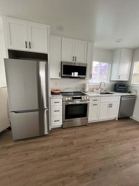 Spacious with Balcony view of downtown 4055 1/2 - Photo 5