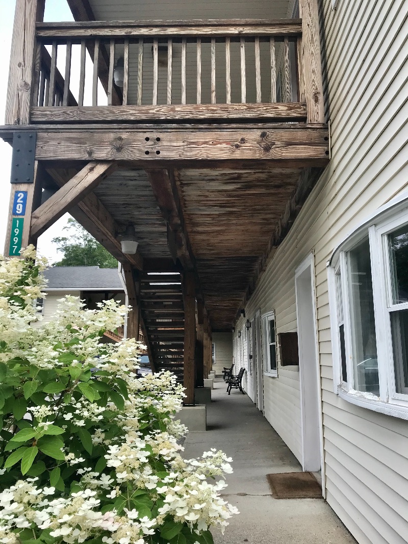 Mountain Son Extended Stay Suites - Photo 3