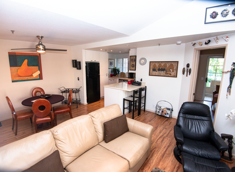 Palm Springs Condo Unit 53 - Photo 5