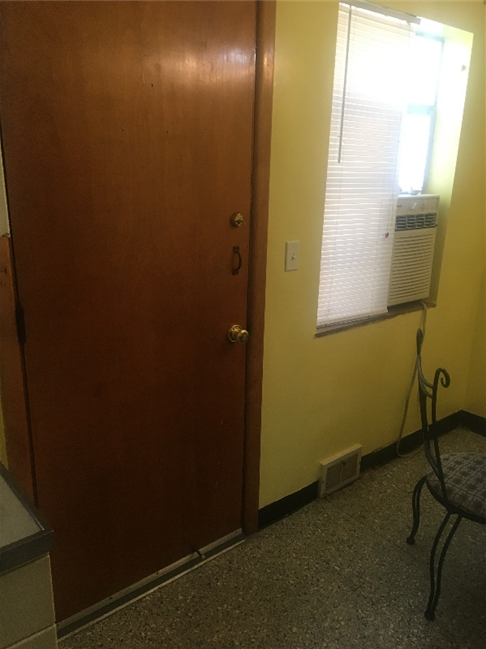 2 bedroom furnished apartment - Photo 4
