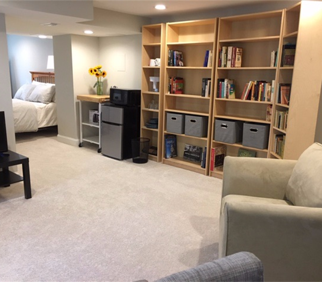Private Sunny Suite One Block From Metro - Photo 12