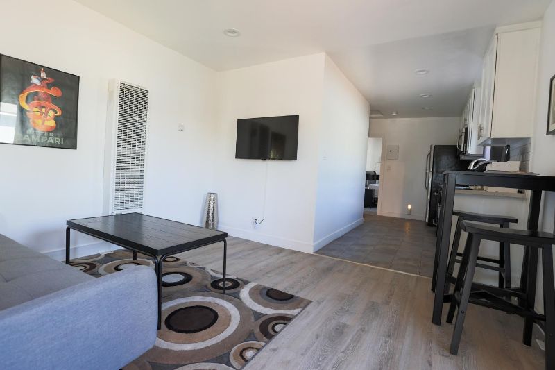 Private 1 Bedroom in a Duplex - Photo 1