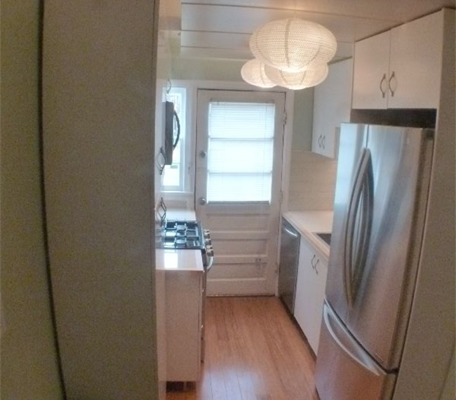 Steps from the 3 Metro Train Lines! Furnished Room is Lovely Home! - Photo 3