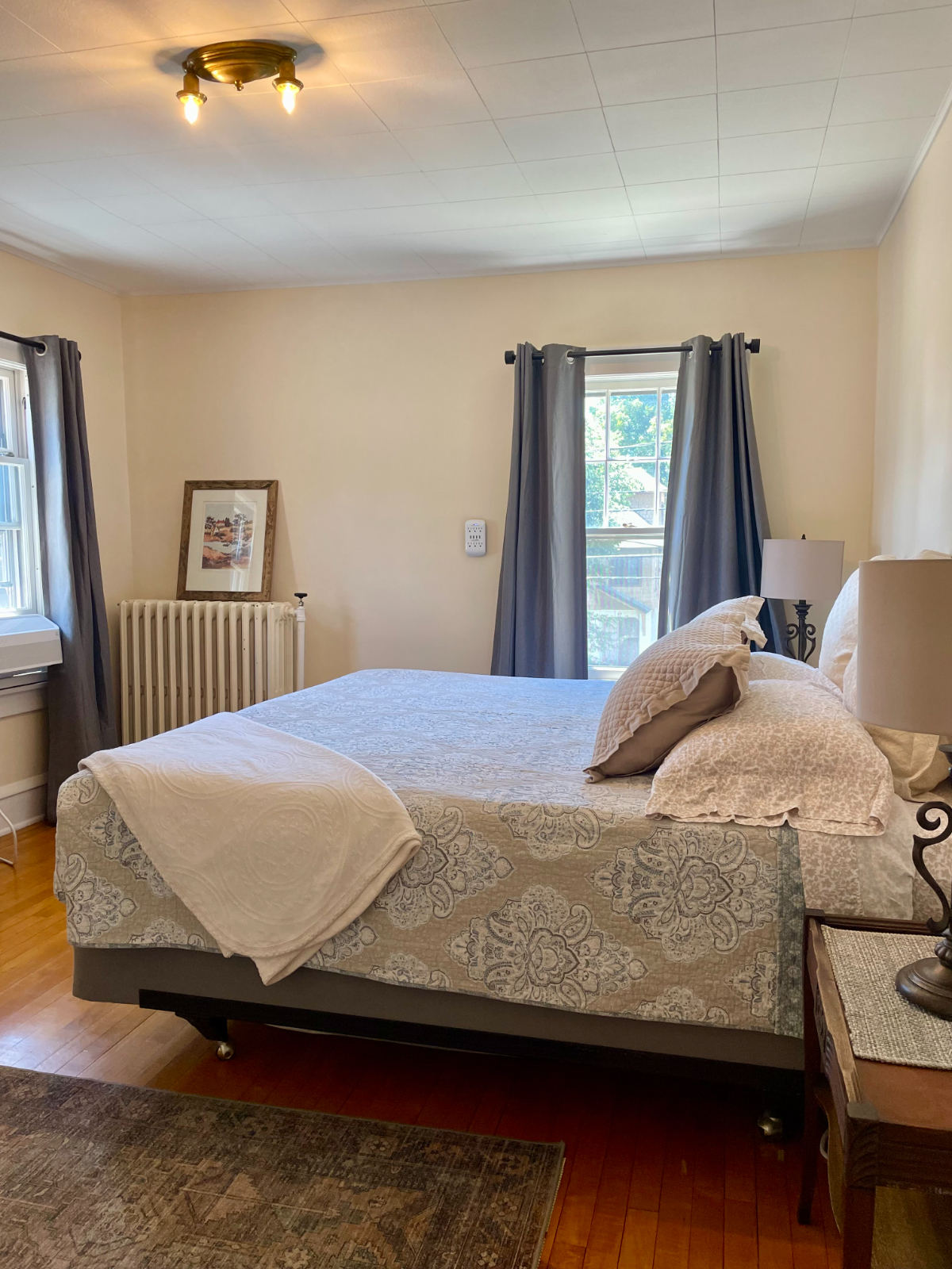 Spacious Apartment in Excellent Location - Photo 4