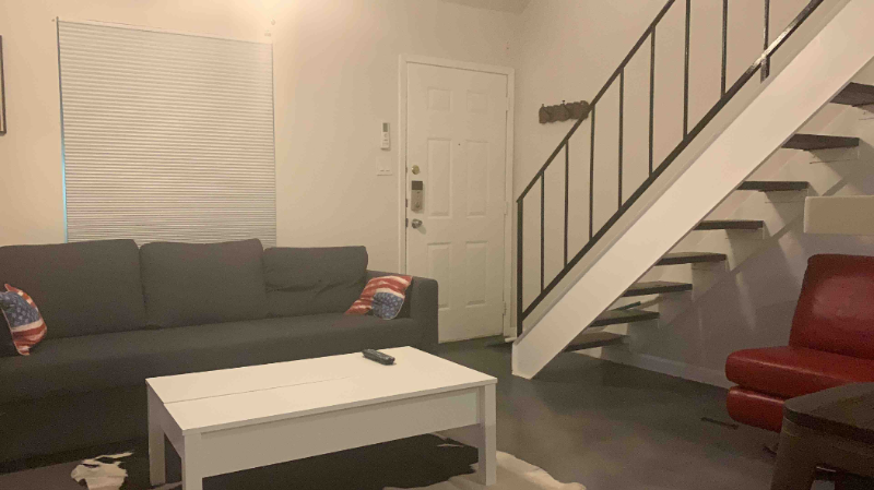 South SoCo Loft w/backyard and Washer/dryer - Photo 4