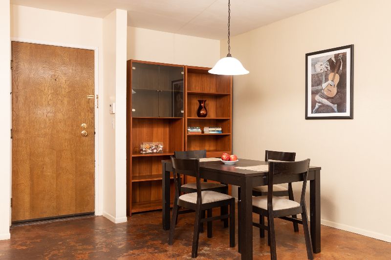 Spacious, Peaceful Condo Close to Hospitals, Pasadena, Downtown LA & More - Photo 3