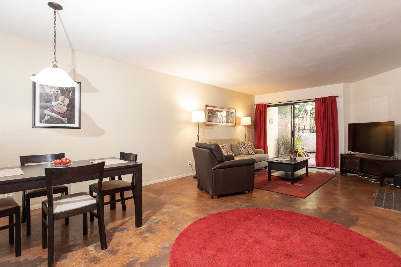 Spacious, Peaceful Condo Close to Hospitals, Pasadena, Downtown LA & More - Photo 5