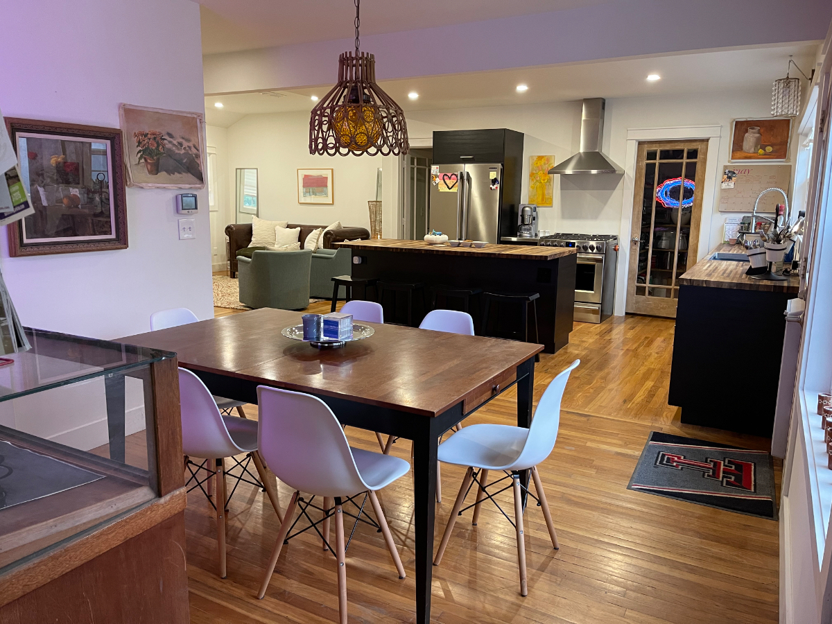 Live Here Studio within 2 miles of 4 Medical... - Photo 3