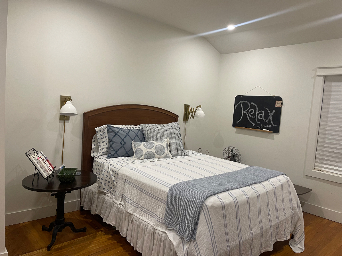 Live Here Studio within 2 miles of 4 Medical... - Photo 7
