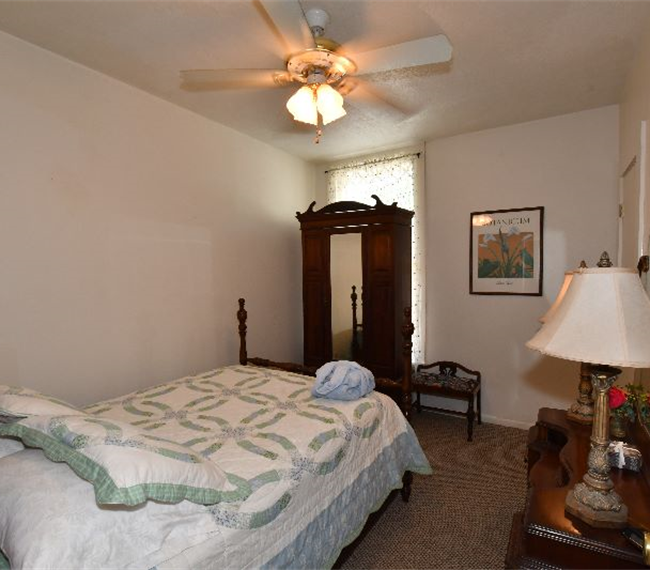 Historic Holle House, luxury furnished rentals - Photo 10