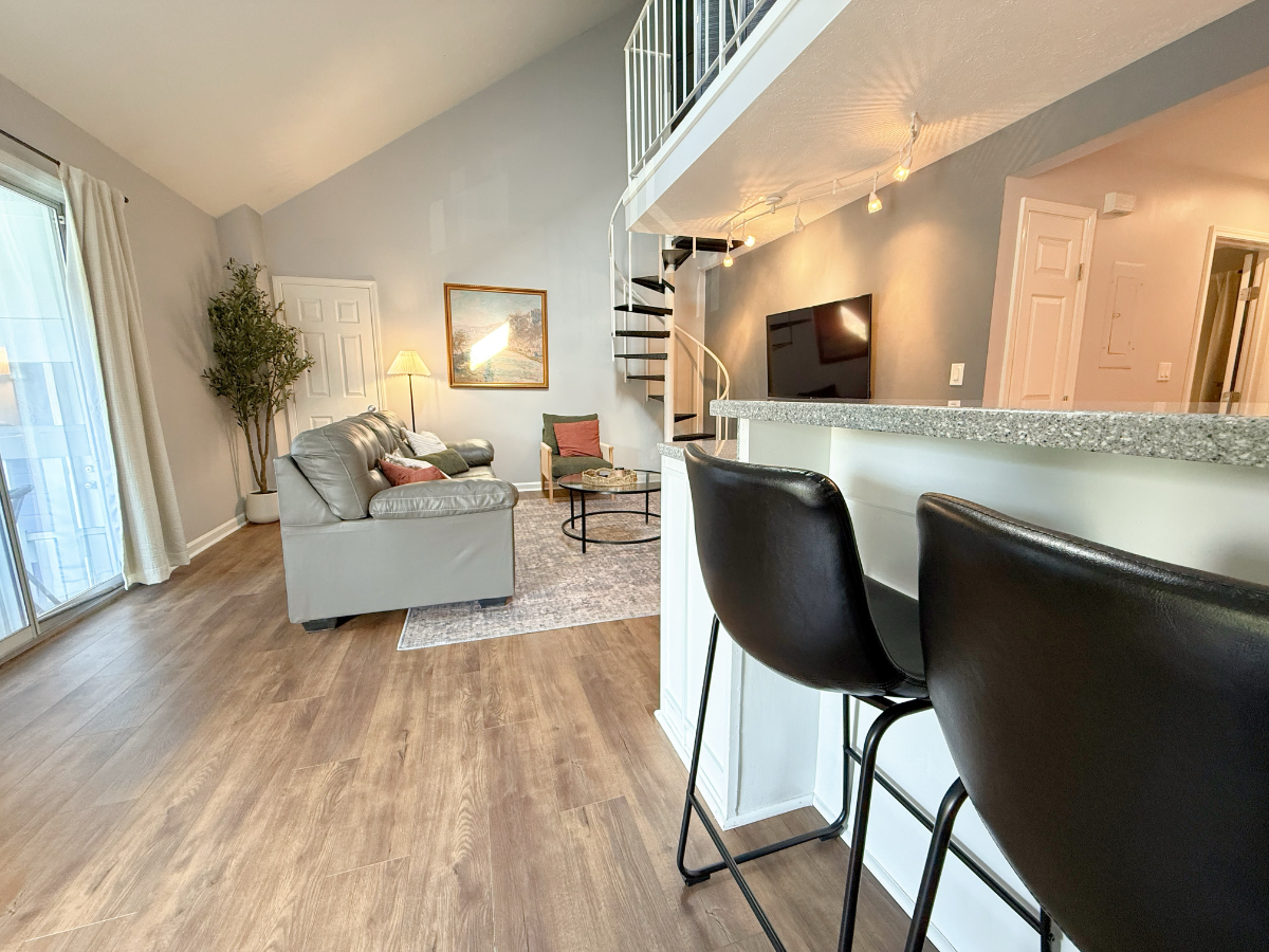2BD/1BA- Cozy Clifton Condo- parking, wifi, minutes to EVERYTHING - Photo 4
