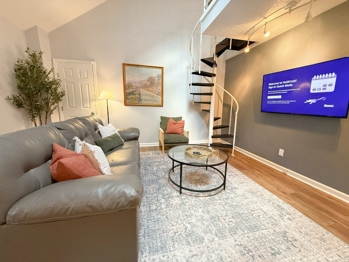 2BD/1BA- Cozy Clifton Condo- parking, wifi, minutes to EVERYTHING - Photo 5